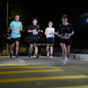 Runner Photo 3668197