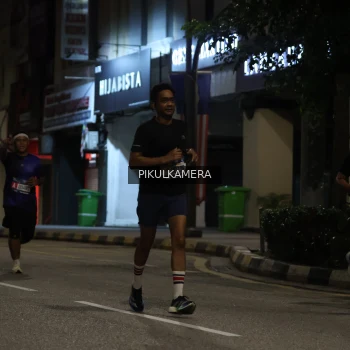 Runner Photo 3668254