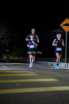Runner Photo 3668296