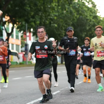 Runner Photo 3668319