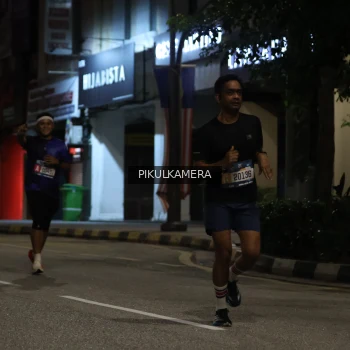 Runner Photo 3668352