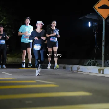 Runner Photo 3668371