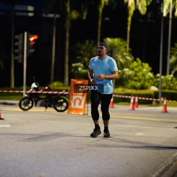 Runner Photo 3668379