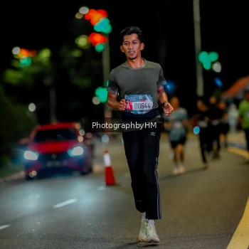 Runner Photo 3668425