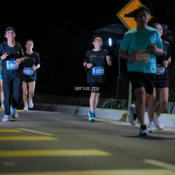 Runner Photo 3668443