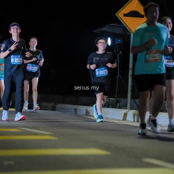 Runner Photo 3668451