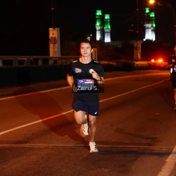 Runner Photo 3668471