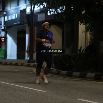 Runner Photo 3668473
