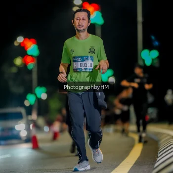 Runner Photo 3668500