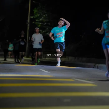 Runner Photo 3668516