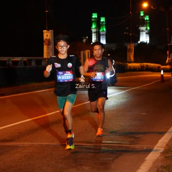 Runner Photo 3668543