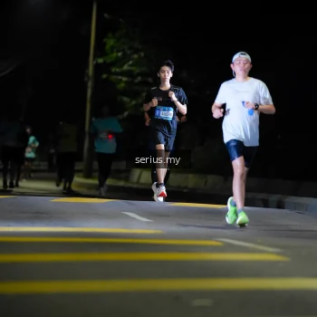 Runner Photo 3668589