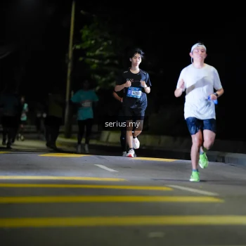 Runner Photo 3668594