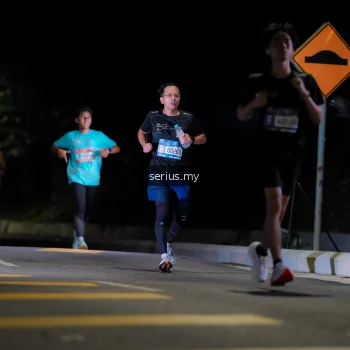 Runner Photo 3668616