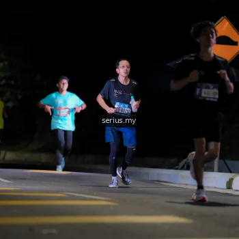 Runner Photo 3668626
