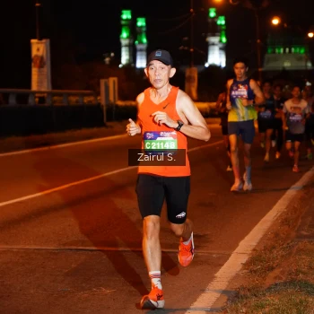 Runner Photo 3668759