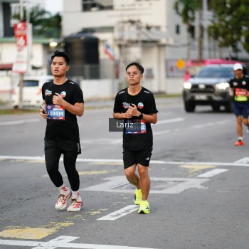 Runner Photo 3668765