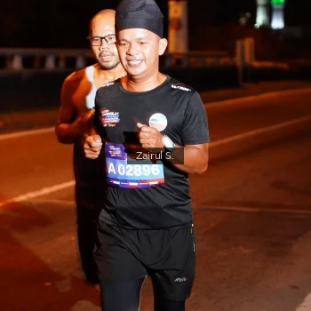 Runner Photo 3668813