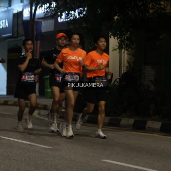 Runner Photo 3668898