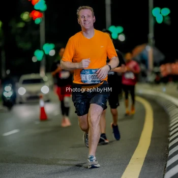 Runner Photo 3668925