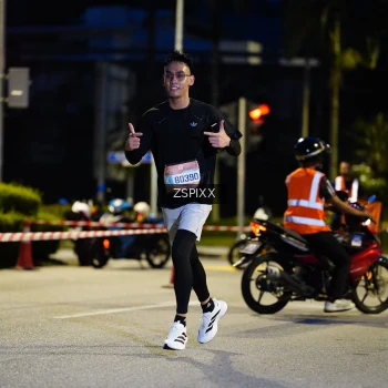 Runner Photo 3668935