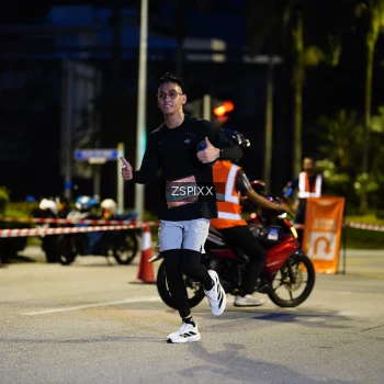Runner Photo 3668981