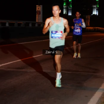 Runner Photo 3668994