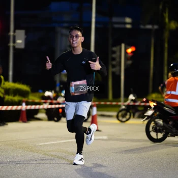 Runner Photo 3669038