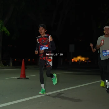 Runner Photo 3669039