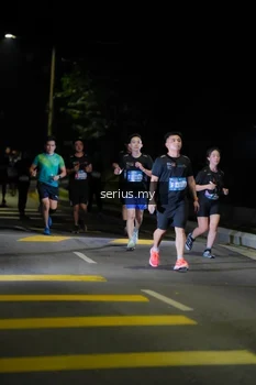 Runner Photo 3669136