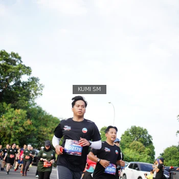 Runner Photo 3669137