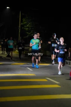 Runner Photo 3669165