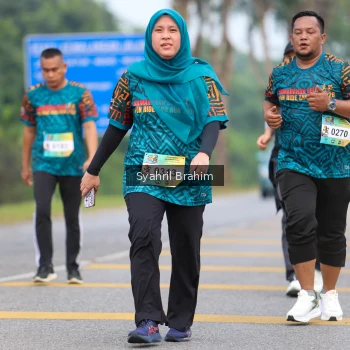 Runner Photo 3669213