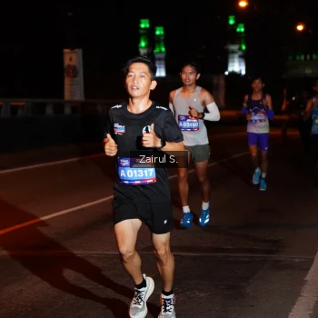 Runner Photo 3669221