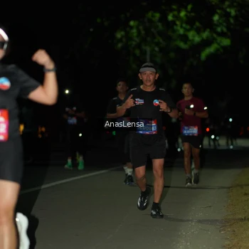 Runner Photo 3669369