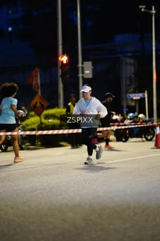 Runner Photo 3669534