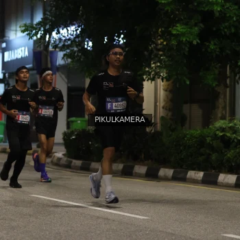 Runner Photo 3669572