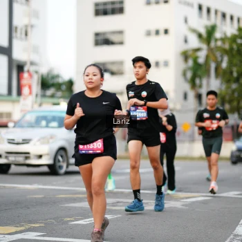 Runner Photo 3669656
