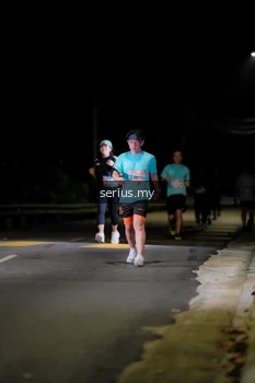Runner Photo 3669723