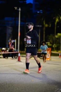 Runner Photo 3669732