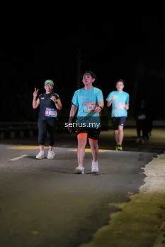 Runner Photo 3669746