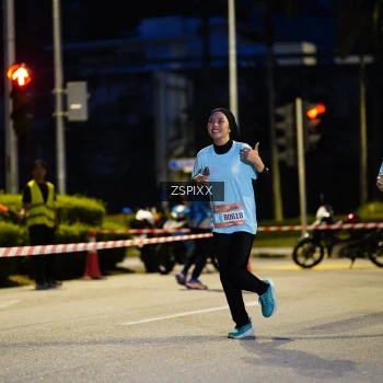 Runner Photo 3670023