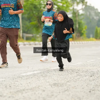 Runner Photo 3670172