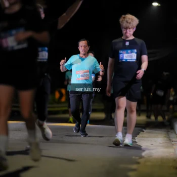 Runner Photo 3670195