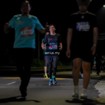 Runner Photo 3670206