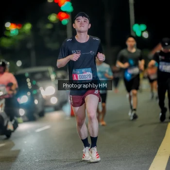 Runner Photo 3670213