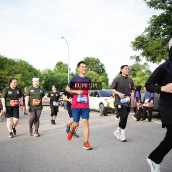 Runner Photo 3670218