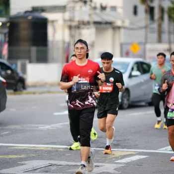 Runner Photo 3670276