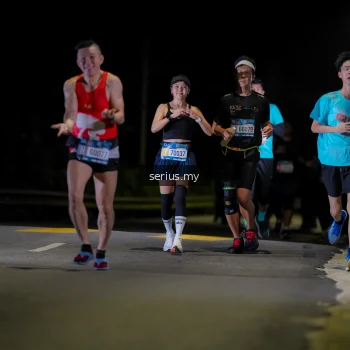 Runner Photo 3670336