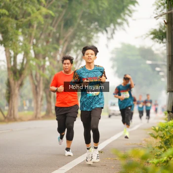 Runner Photo 3670345